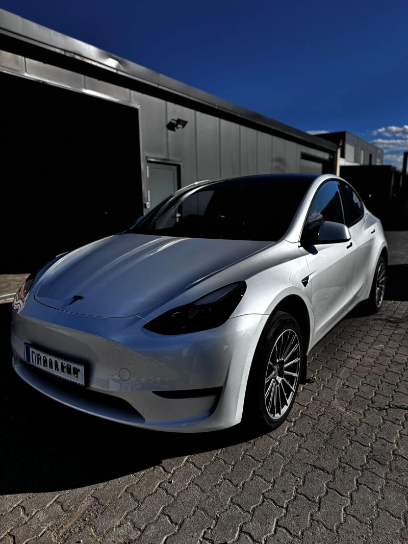Tesla Model Y Long Range AWD + Acceleration Boost , снимка 6 - Автомобили и джипове - 51599621
