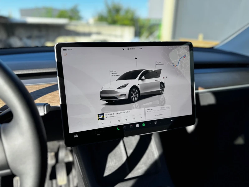 Tesla Model Y Long Range AWD + Acceleration Boost , снимка 9 - Автомобили и джипове - 51599621