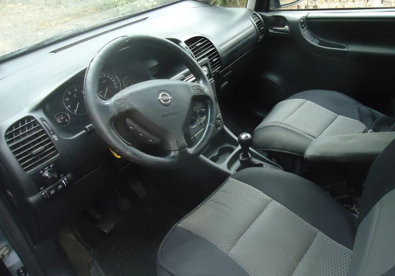 Opel Zafira eko  M, снимка 5 - Автомобили и джипове - 51679984