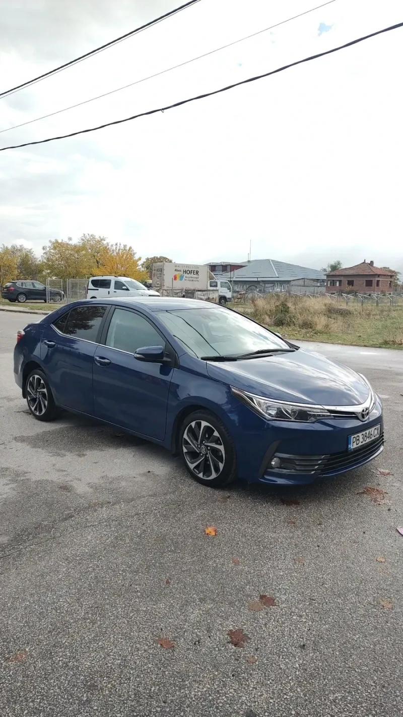 Toyota Corolla Anniversary(Лимитирано специално ниво), снимка 2 - Автомобили и джипове - 52658498