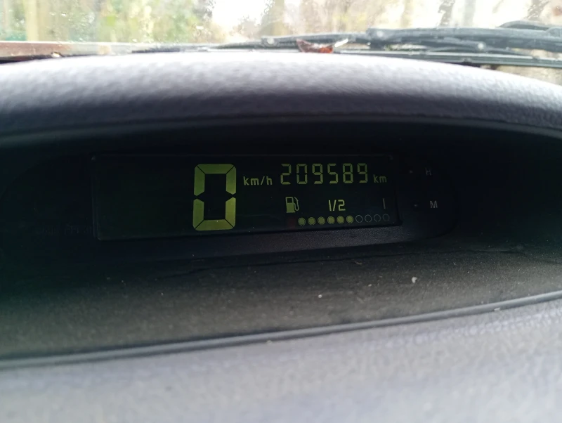 Renault Twingo 1.2, снимка 2 - Автомобили и джипове - 52670022