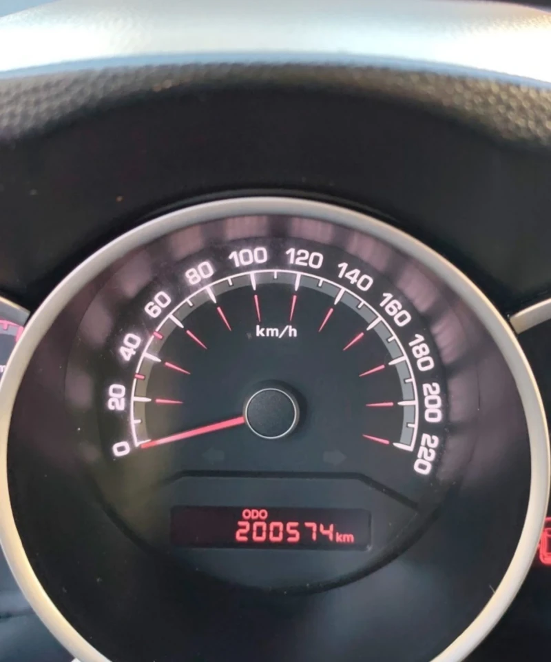 Hyundai I20  КИА ВЕНГА, снимка 8 - Автомобили и джипове - 52671743