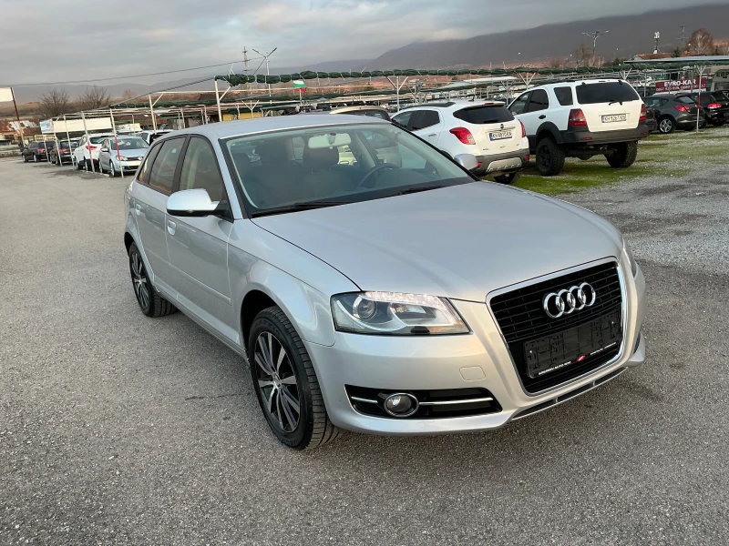 Audi A3 1.6 TDI, снимка 2 - Автомобили и джипове - 52697335