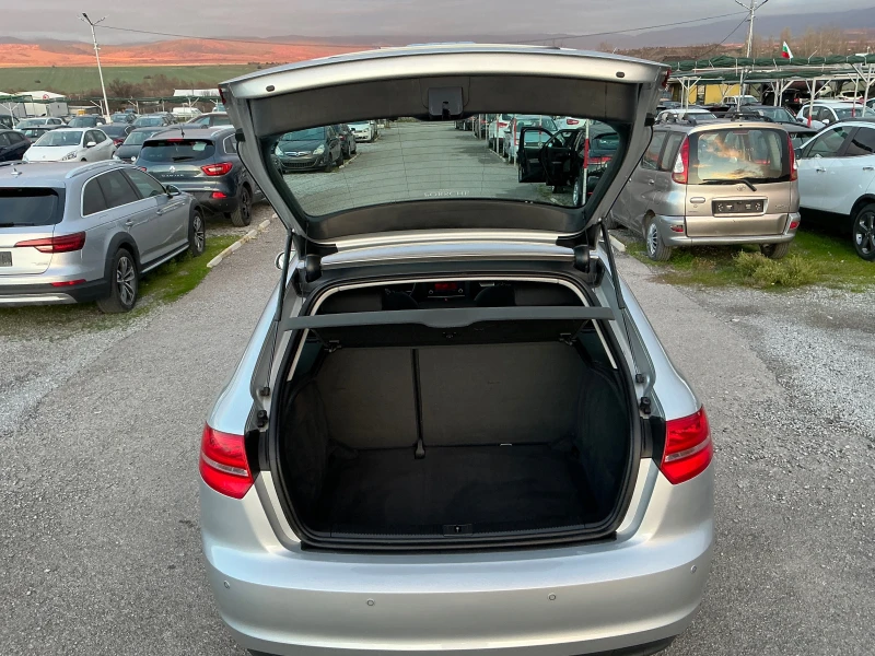 Audi A3 1.6 TDI, снимка 10 - Автомобили и джипове - 52697335