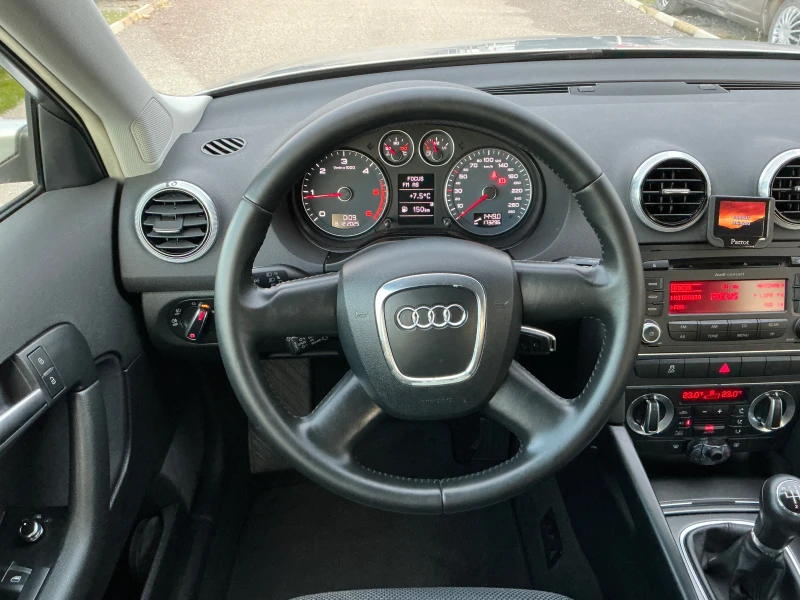Audi A3 1.6 TDI, снимка 11 - Автомобили и джипове - 52697335