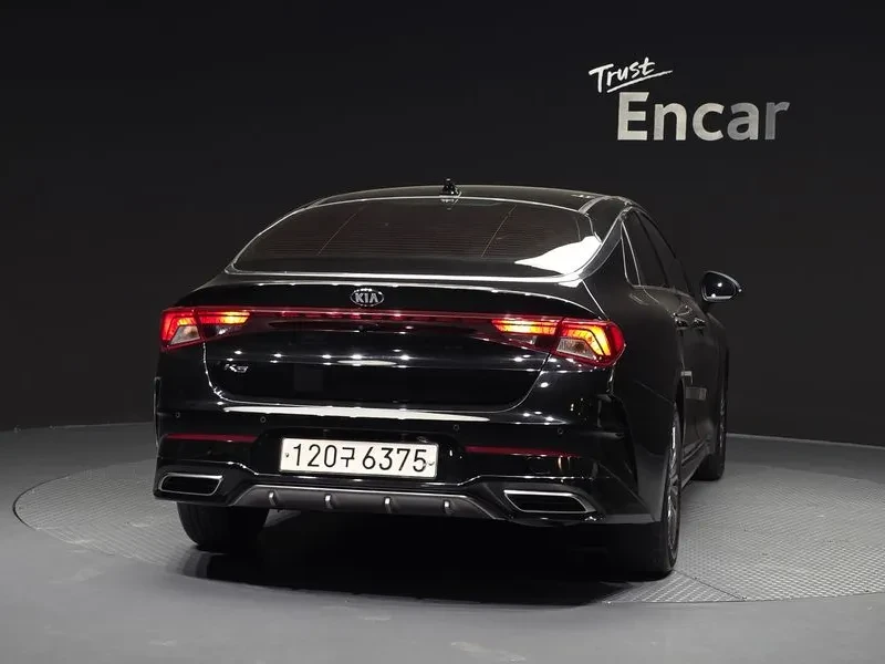 Kia K5 2.0, снимка 4 - Автомобили и джипове - 54263592