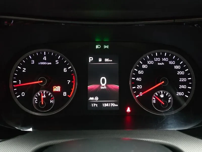 Kia K5 2.0, снимка 8 - Автомобили и джипове - 54263592