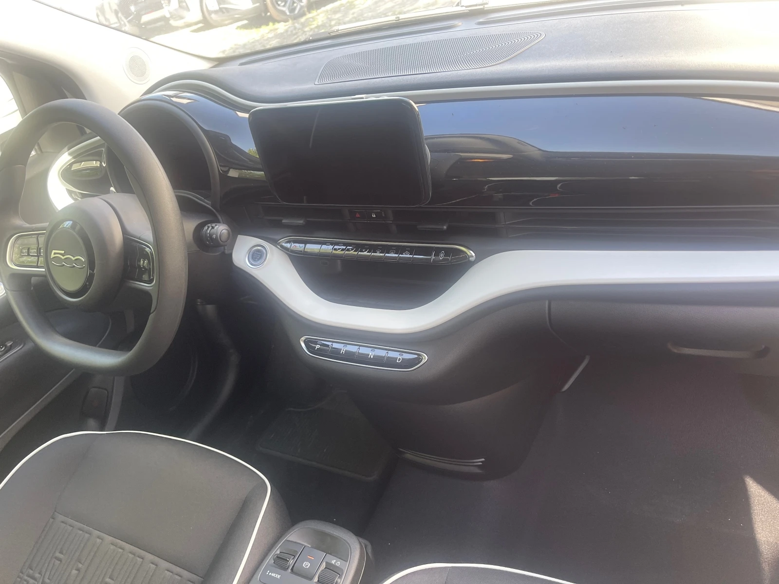 Fiat 500 E ICON/НОВ/42kWh | Mobile.bg — изображение 11