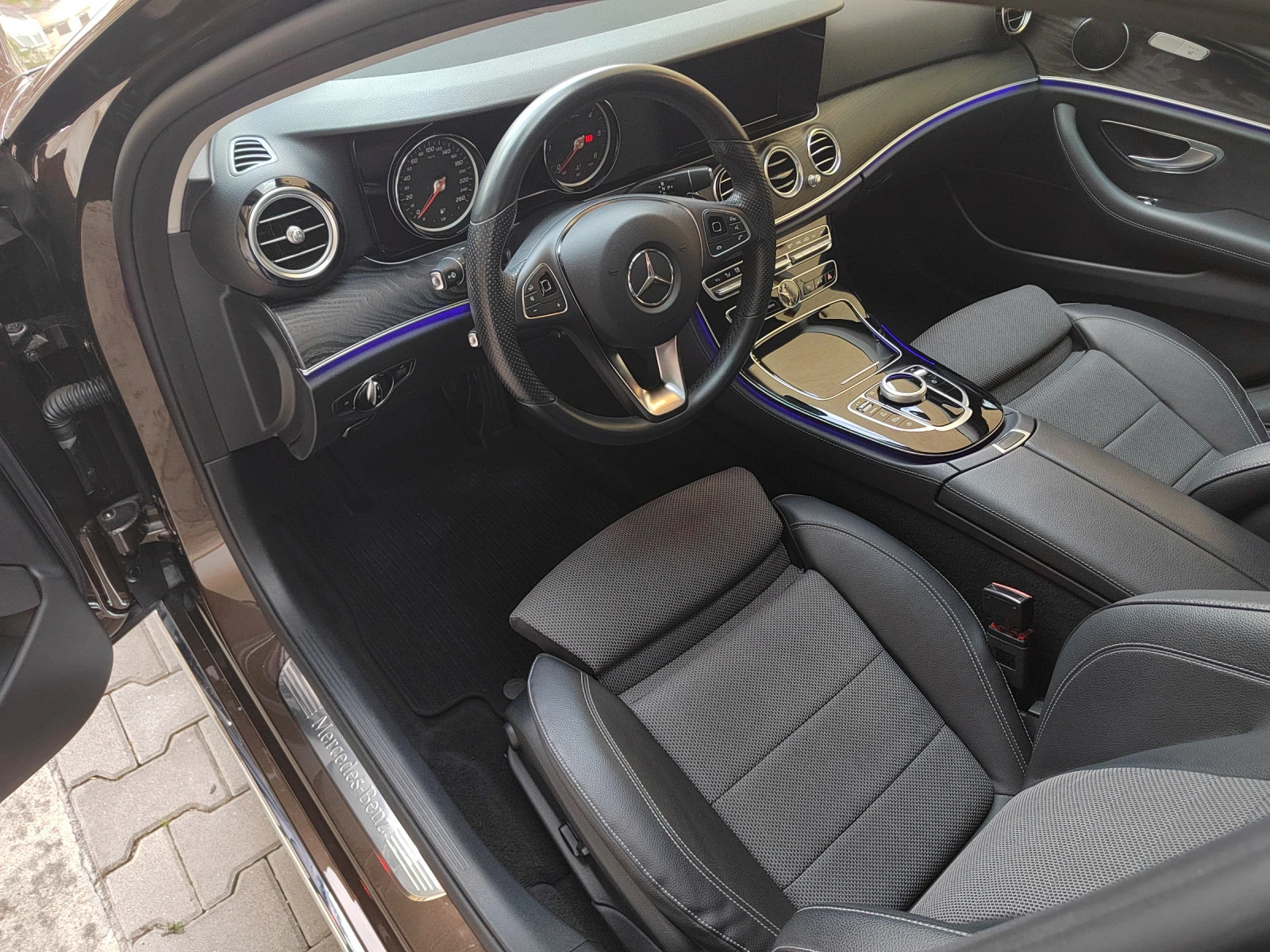 Mercedes-Benz E 220 | Mobile.bg � ����������� 14