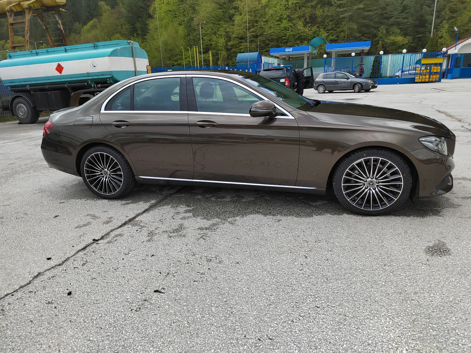 Mercedes-Benz E 220 | Mobile.bg � ����������� 16