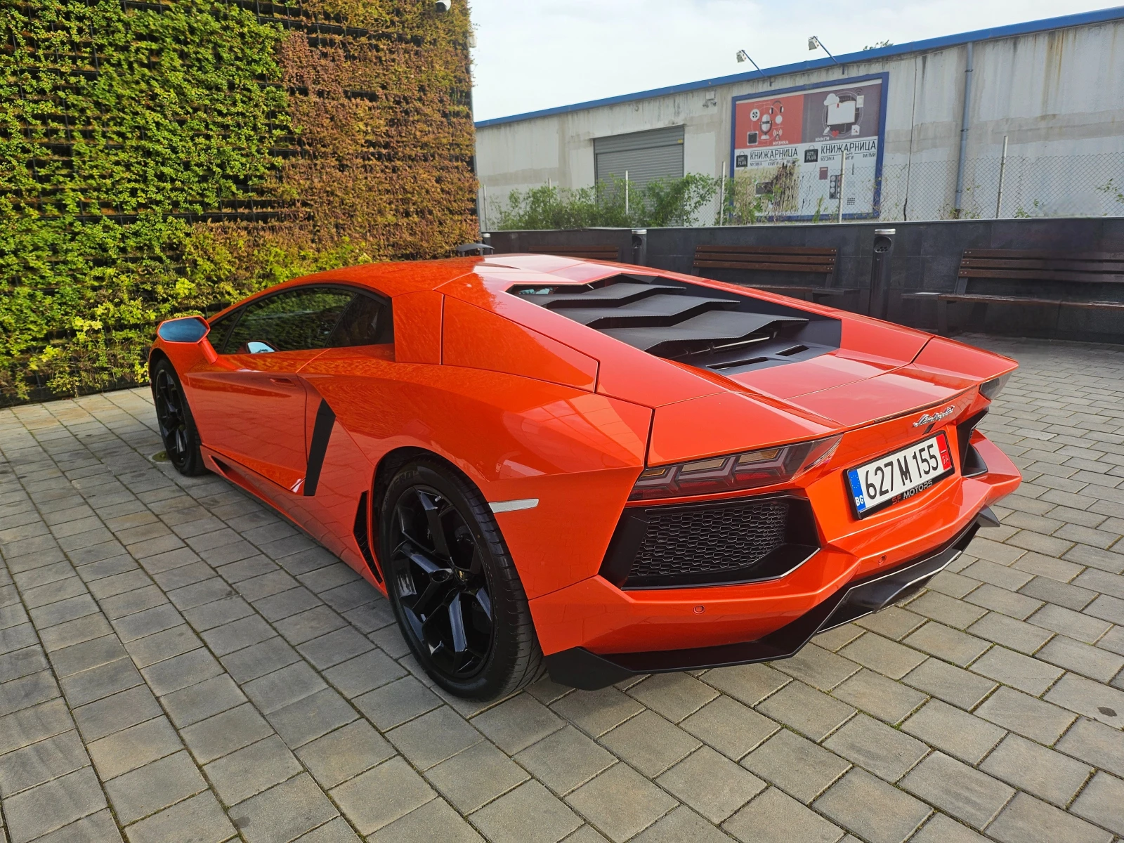 Lamborghini Aventador LP-700 - изображение 4