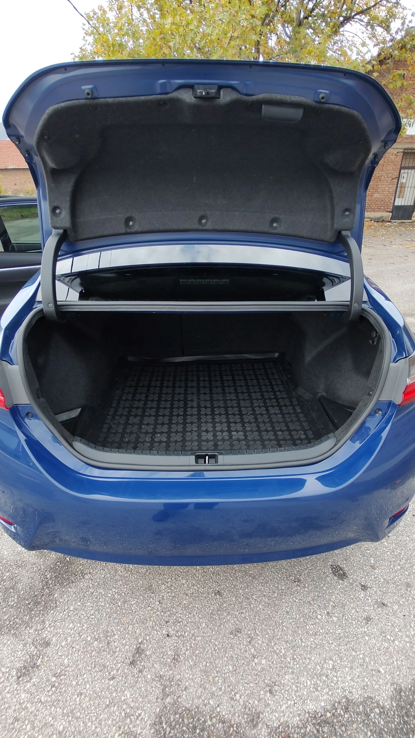 Toyota Corolla Anniversary(  ) | Mobile.bg   7