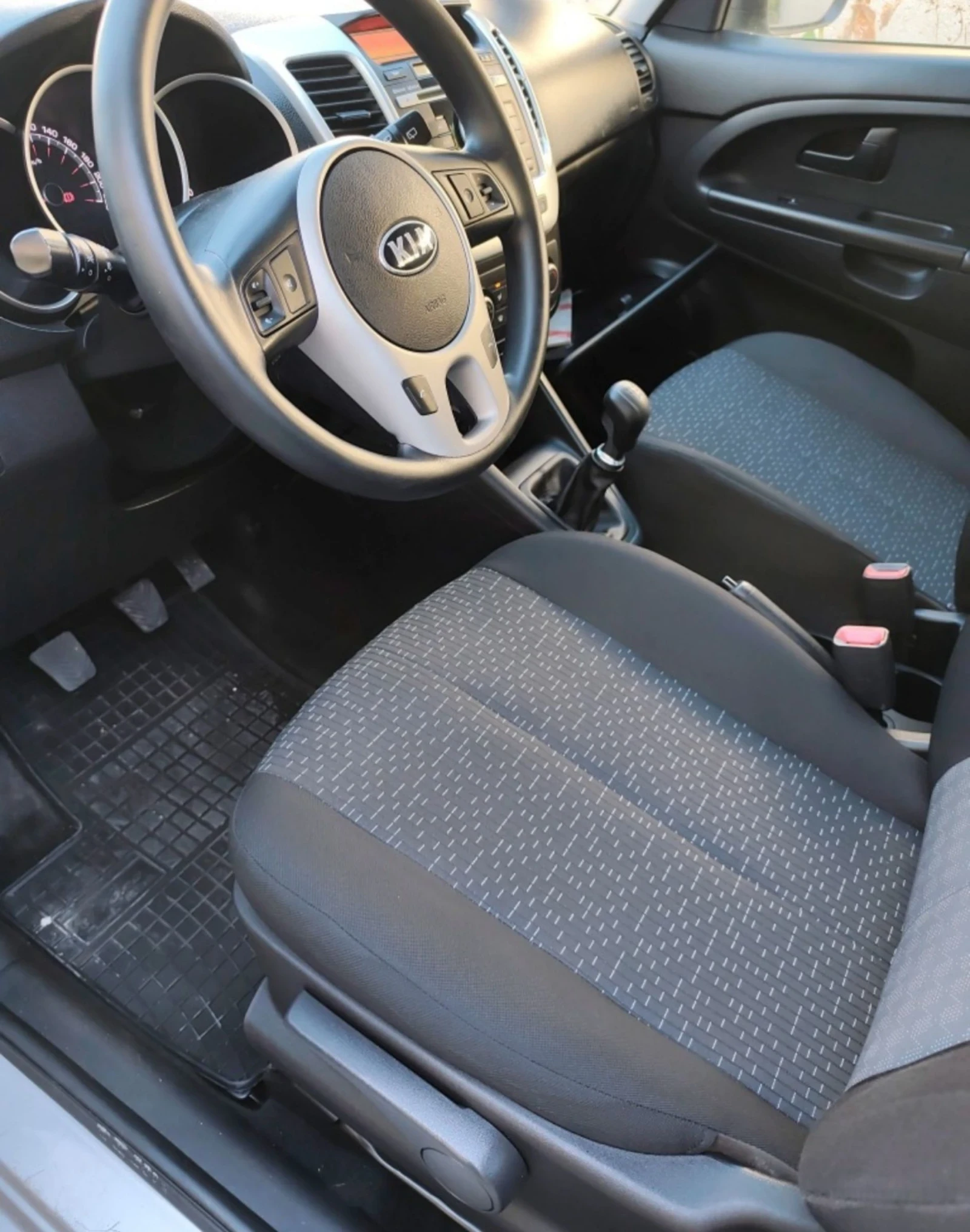 Hyundai I20  КИА ВЕНГА - изображение 6