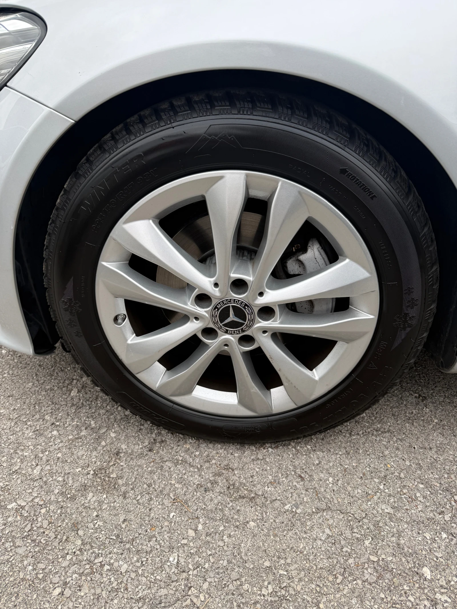 Mercedes-Benz C 220, снимка 7 - Автомобили и джипове - 53760561