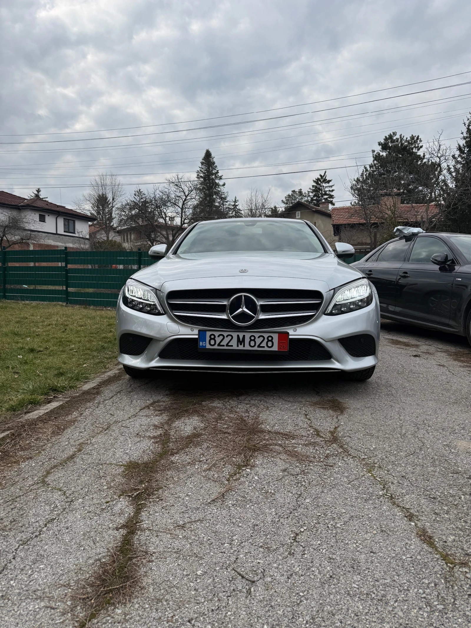 Mercedes-Benz C 220, снимка 13 - Автомобили и джипове - 53760561