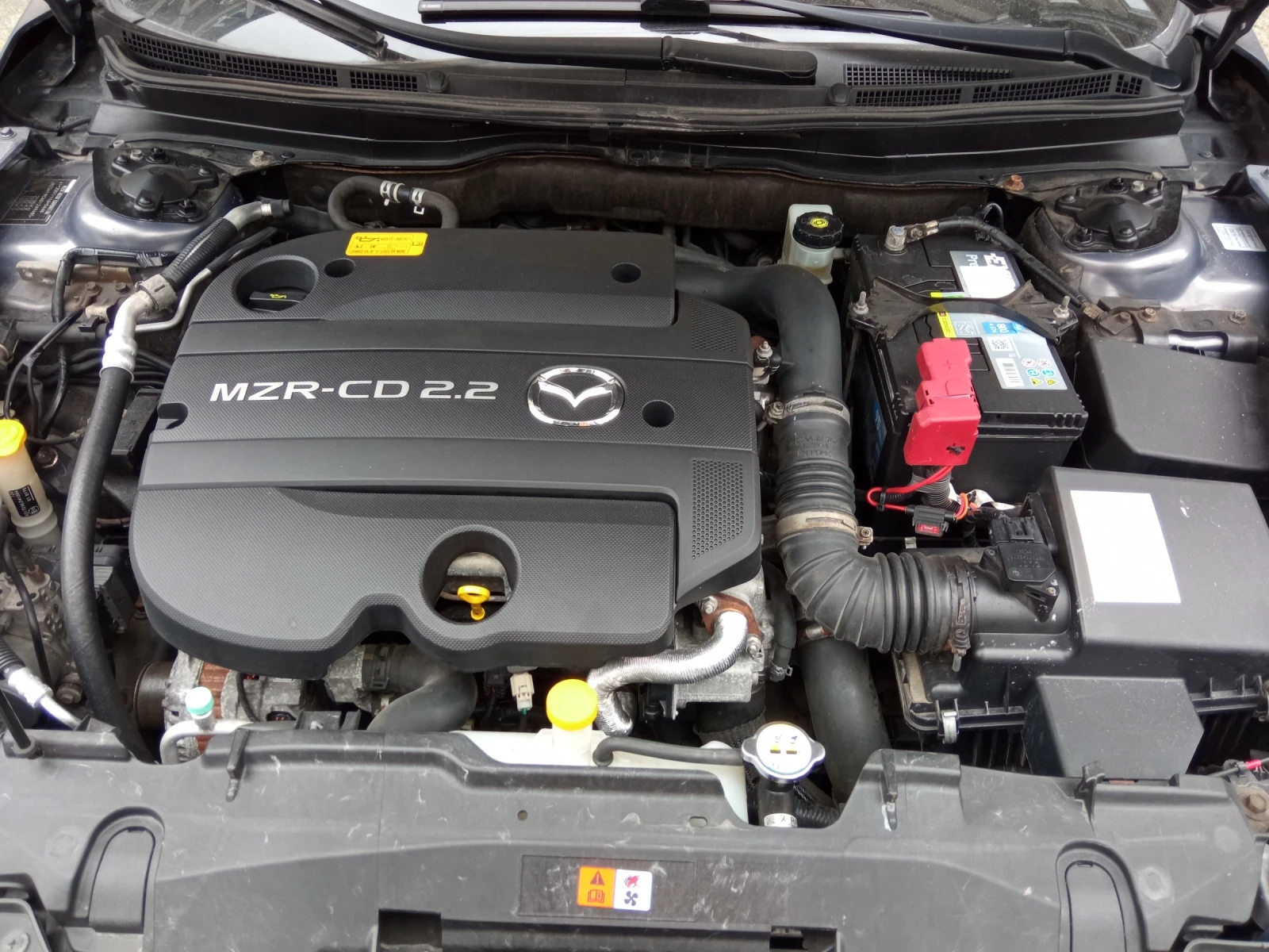 Mazda 6 2.2 d, снимка 8 - Автомобили и джипове - 53810134