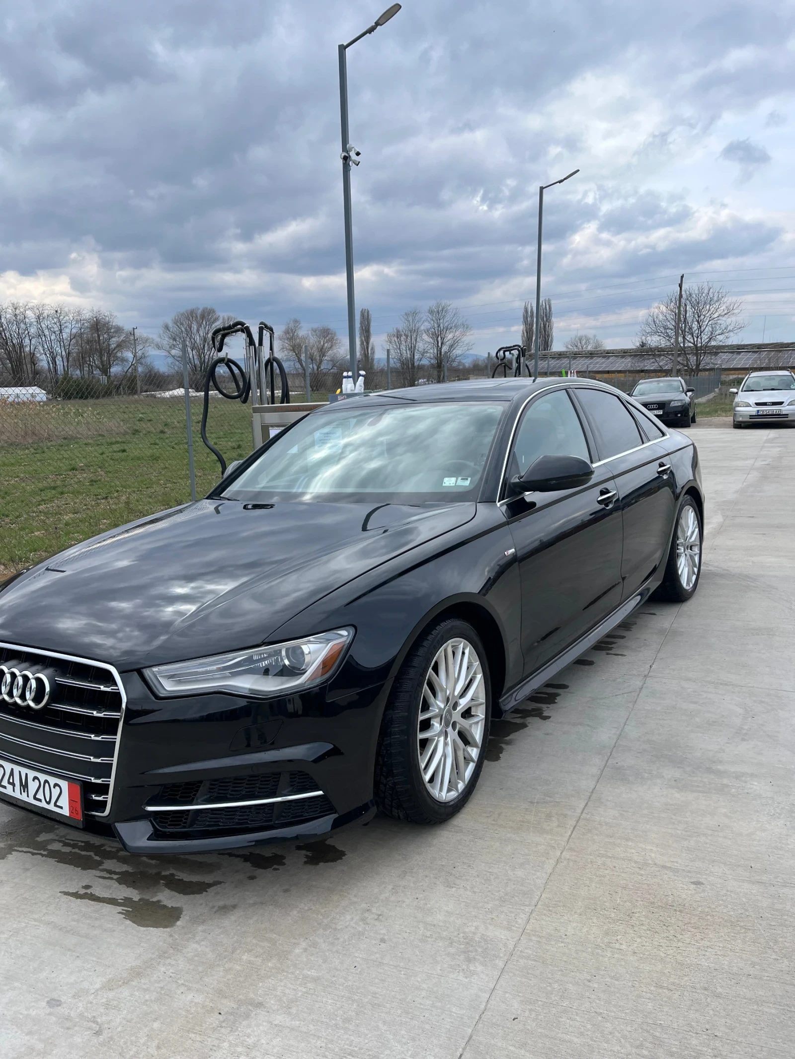 Audi A6 3.0TFSI QUATTRO FACELIFT, снимка 2 - Автомобили и джипове - 53914252