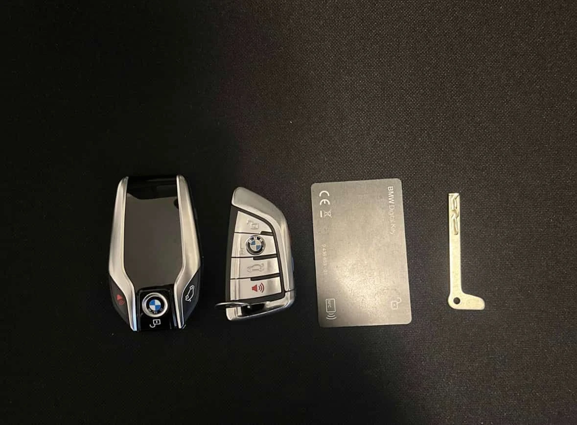 BMW 850 * M850i xDrive * CARBON PACK* ���������* 360 ����� | Mobile.bg � ����������� 10