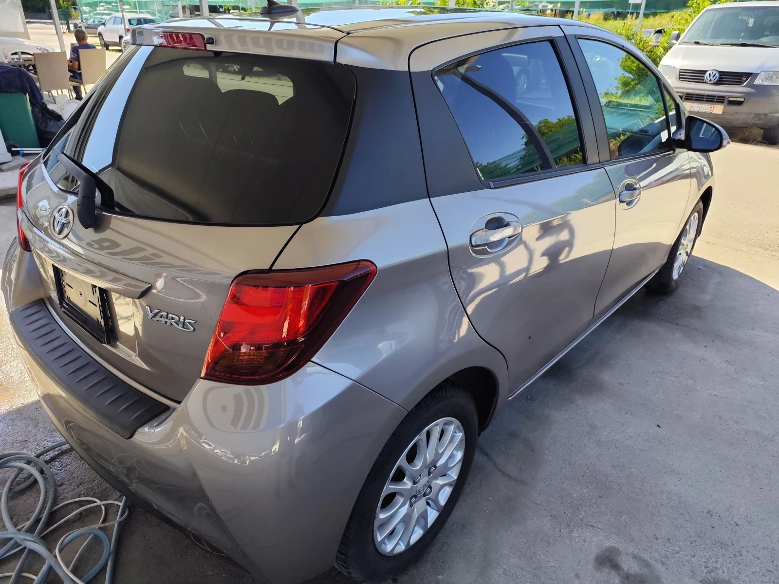 Toyota Yaris 1.33 SwissTrend Швейцария, снимка 12 - Автомобили и джипове - 54934283