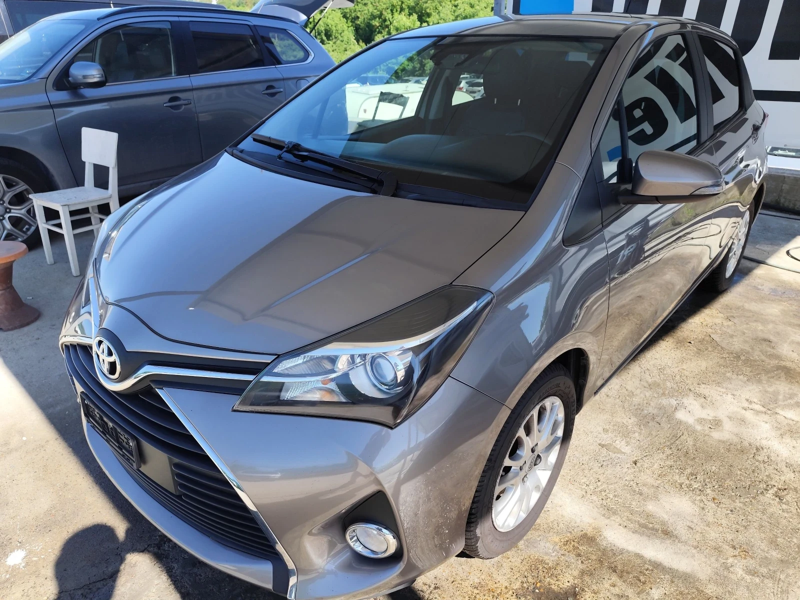 Toyota Yaris 1.33 SwissTrend Швейцария, снимка 3 - Автомобили и джипове - 54934283