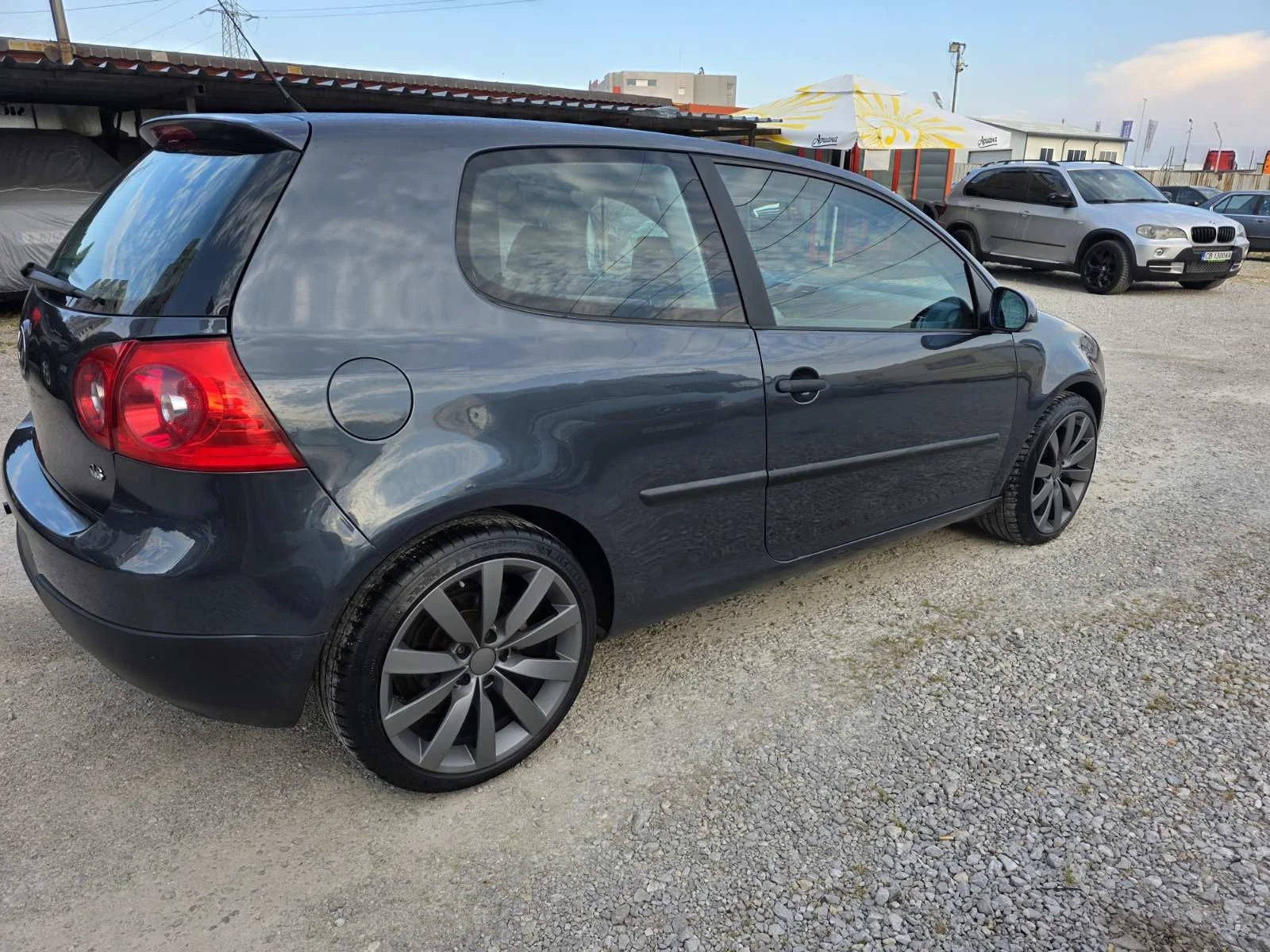 VW Golf 1.6 Бензин 🔝, снимка 3 - Автомобили и джипове - 55013049