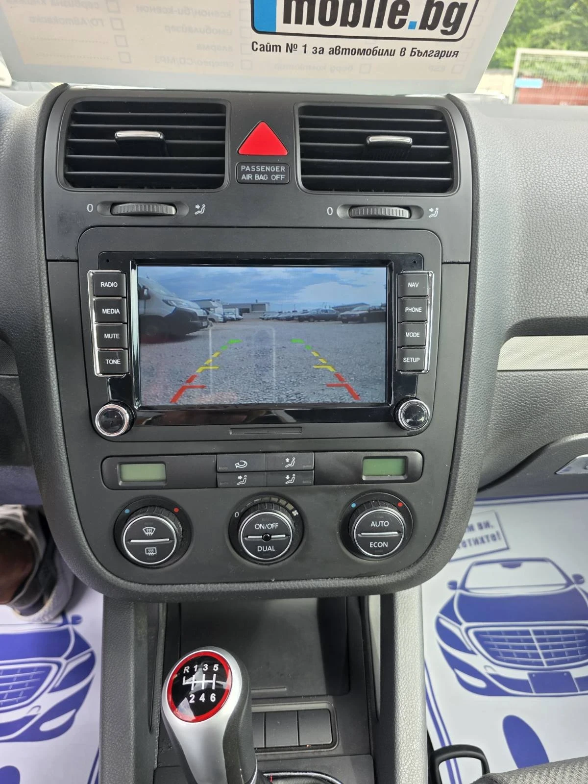 VW Golf 1.6 Бензин 🔝, снимка 9 - Автомобили и джипове - 55013049