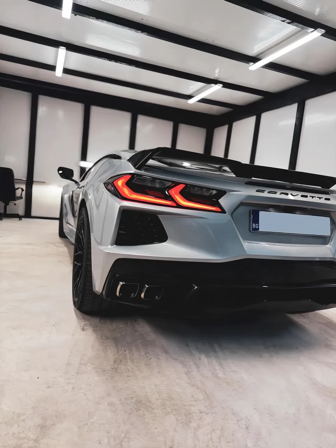 Chevrolet Corvette C8, снимка 8 - Автомобили и джипове - 55380167