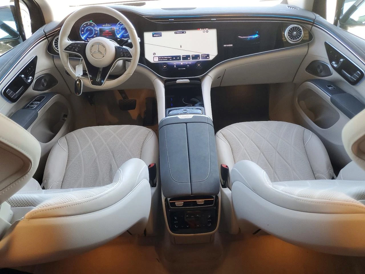 Mercedes-Benz EQS SUV 580 4MATIC, снимка 8 - Автомобили и джипове - 55583365