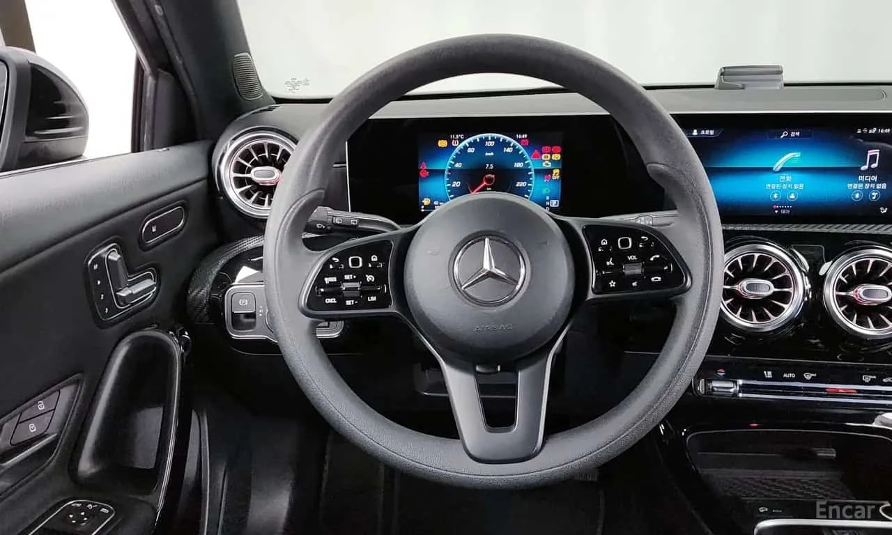 Mercedes-Benz A 220 / HATCHBACK / ��������� ���� �� �������� | Mobile.bg � ����������� 13
