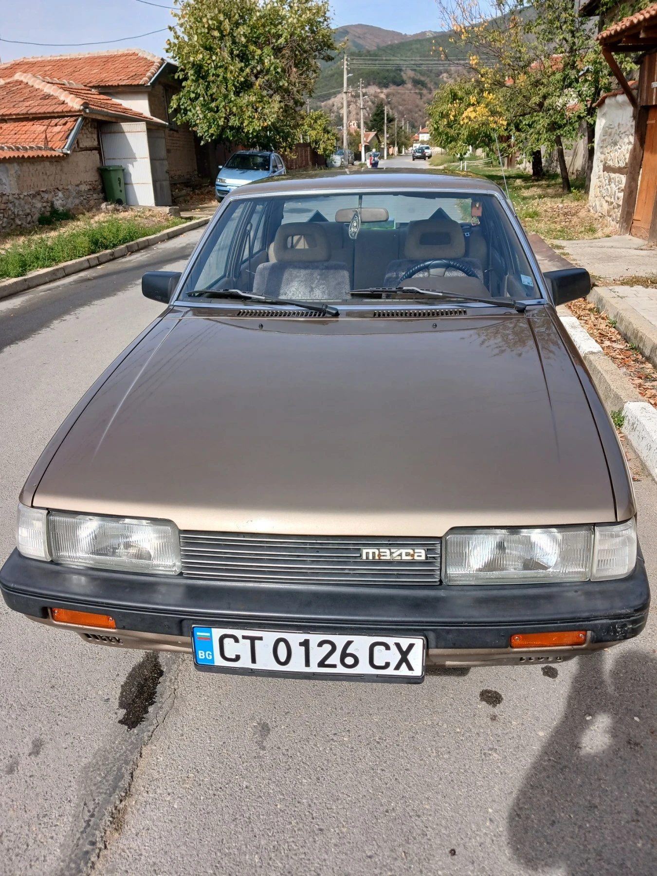 Mazda 626, снимка 3 - Автомобили и джипове - 56601084