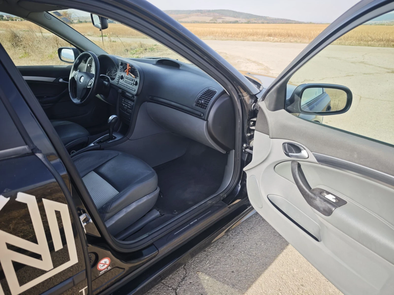 Saab 9-3 Vector, снимка 9 - Автомобили и джипове - 56611845