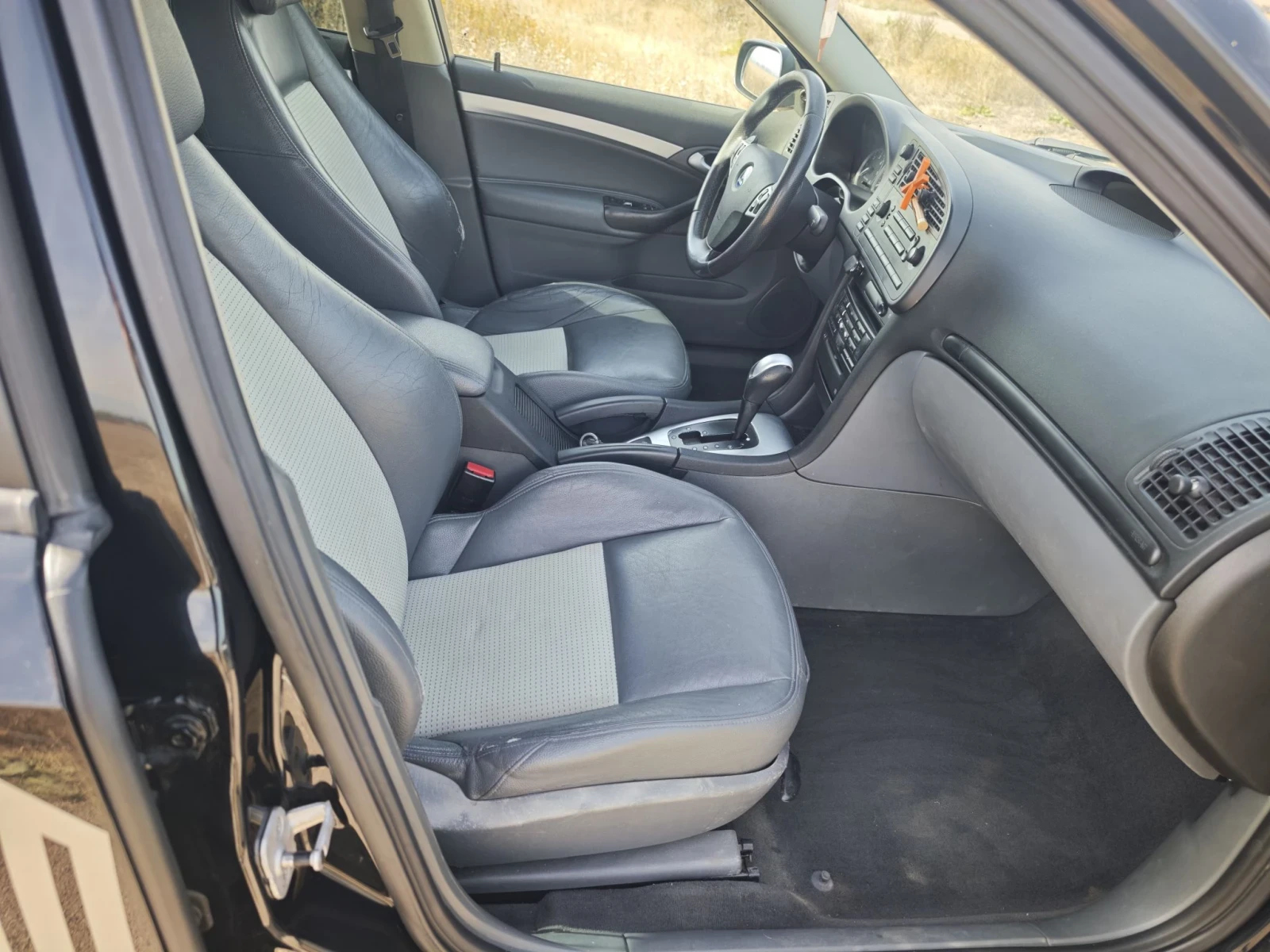 Saab 9-3 Vector, снимка 14 - Автомобили и джипове - 56611845