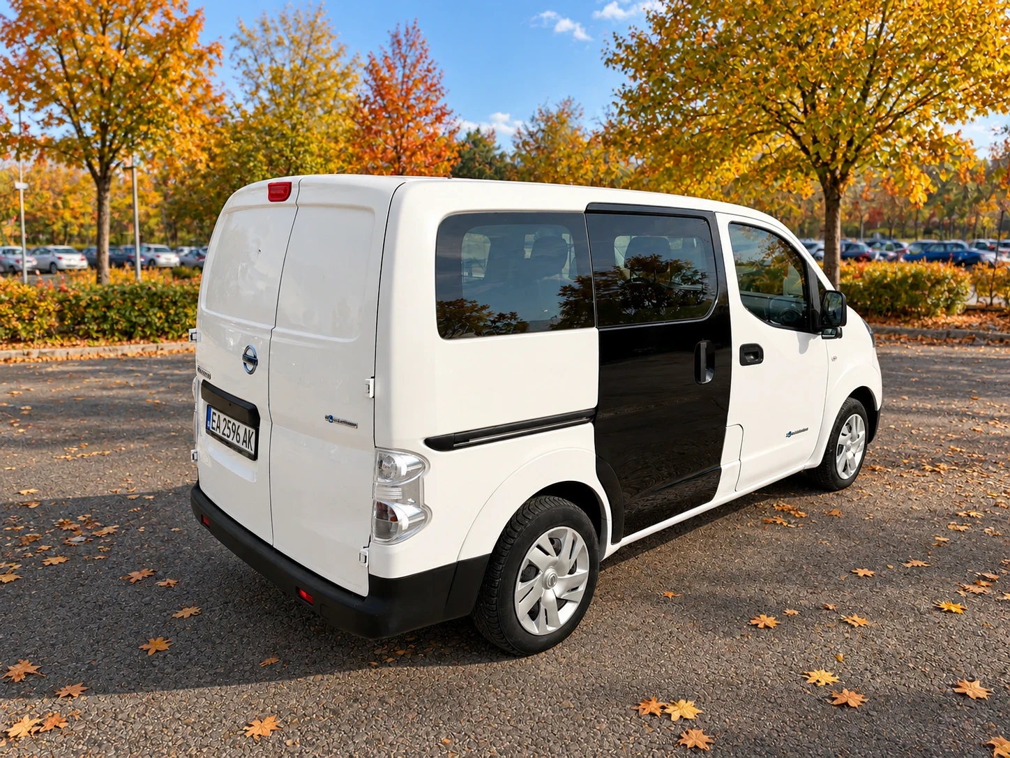 Nissan e-NV200 24kWh 5 ����� 49000�� | Mobile.bg � ����������� 8