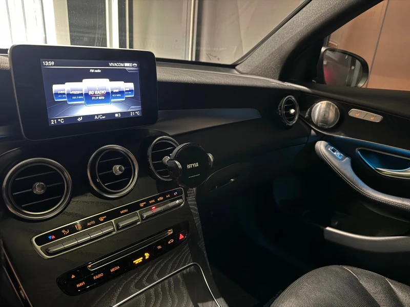 Mercedes-Benz GLC 250 d AMG Coupe, снимка 9 - Автомобили и джипове - 51983324