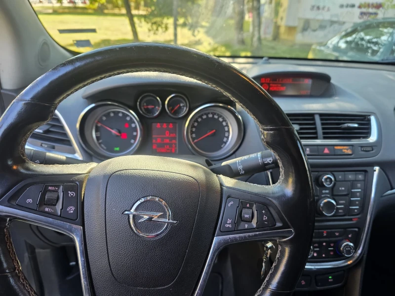 Opel Mokka 1.4 Turbo  4х4 Cosmo, снимка 9 - Автомобили и джипове - 52120069
