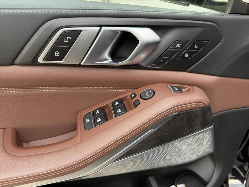 BMW X5 M50D B&W LASER Panorama Individual 360VIEW FULL , снимка 6 - Автомобили и джипове - 53402000