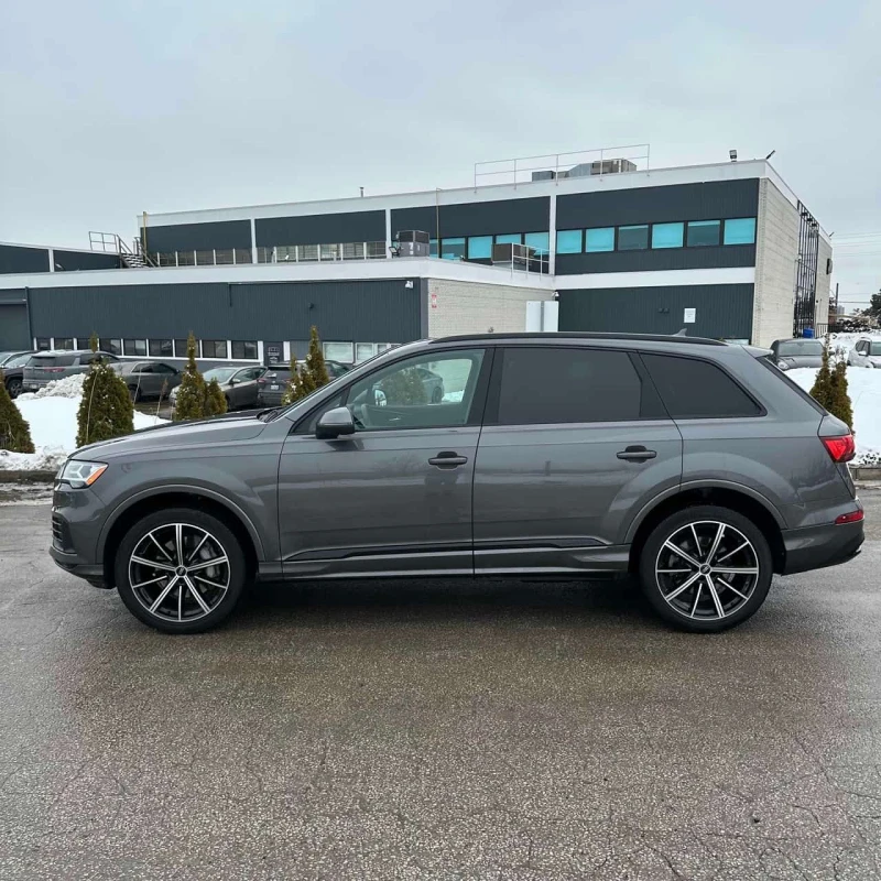 Audi Q7 Komfort  CARFAX, снимка 2 - Автомобили и джипове - 53600164