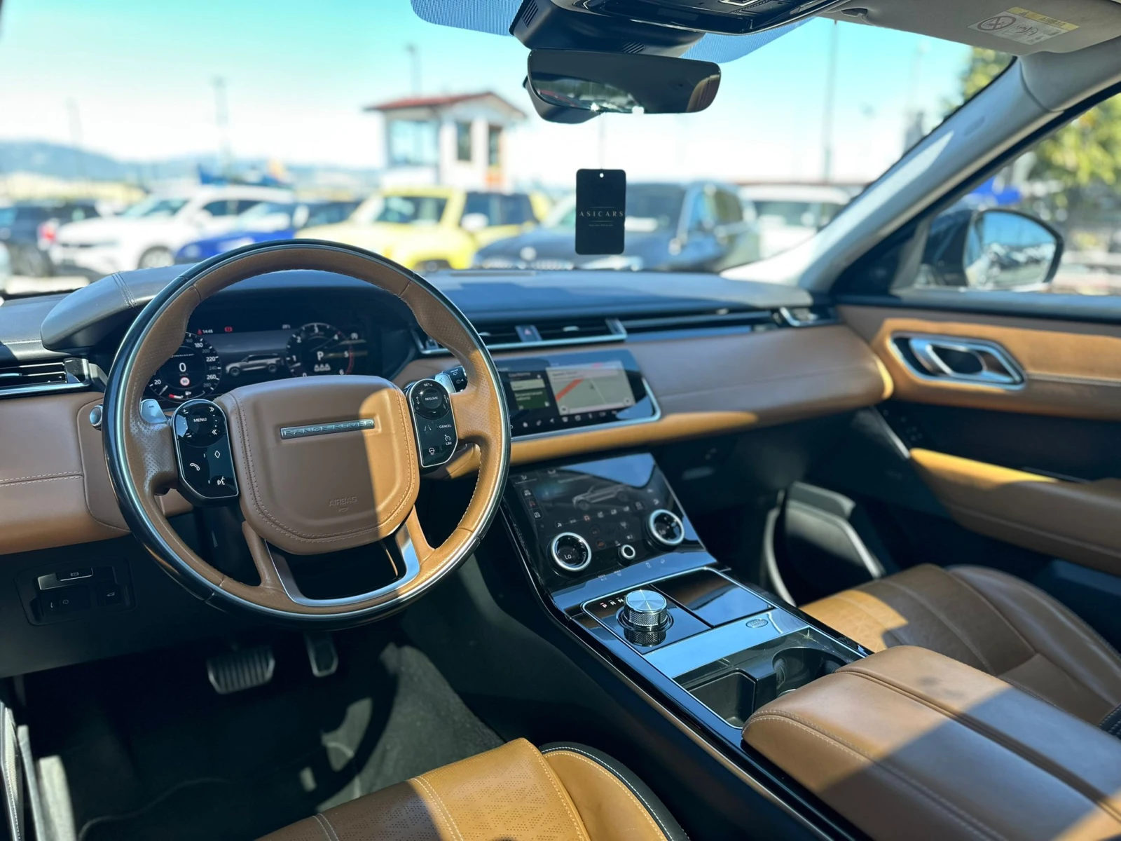 Land Rover Range Rover Velar / R-DYNAMIC / 3.0 D / 300 HP / TOP / - изображение 9