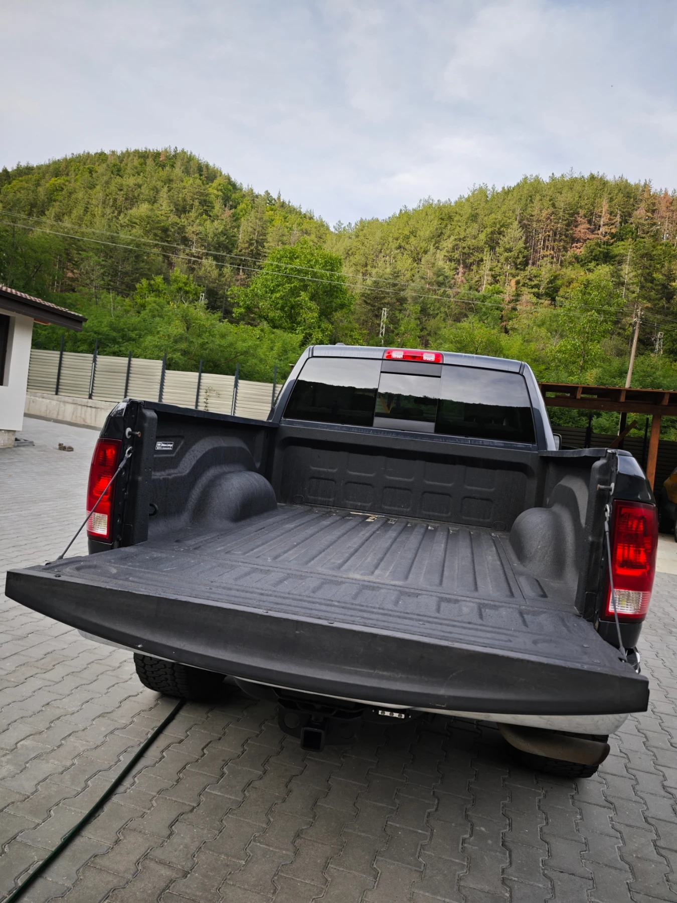 Dodge RAM 1500 5.7 HEMI 8 СТЕПЕНЕН АВТОМАТ ГАЗ - изображение 7