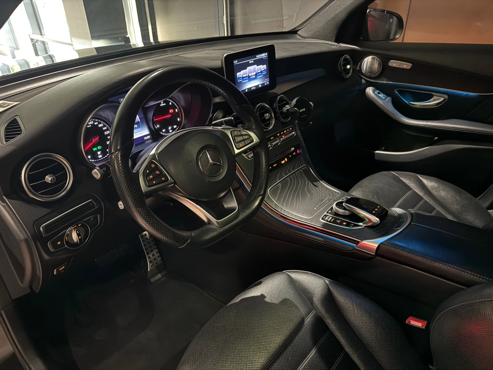 Mercedes-Benz GLC 250 d AMG Coupe | Mobile.bg   11