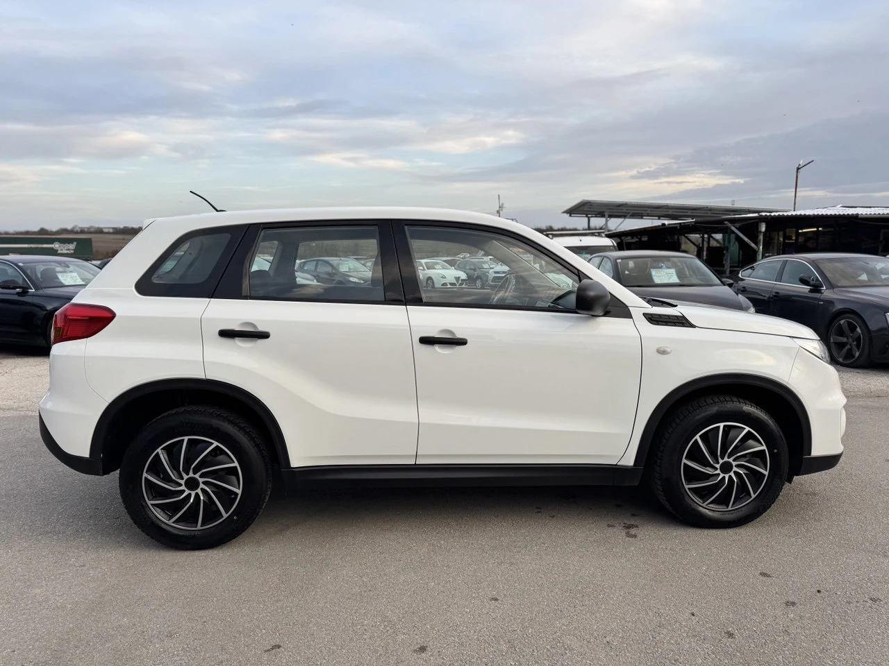Suzuki Vitara 1.6DDiS 60 000km | Mobile.bg   8