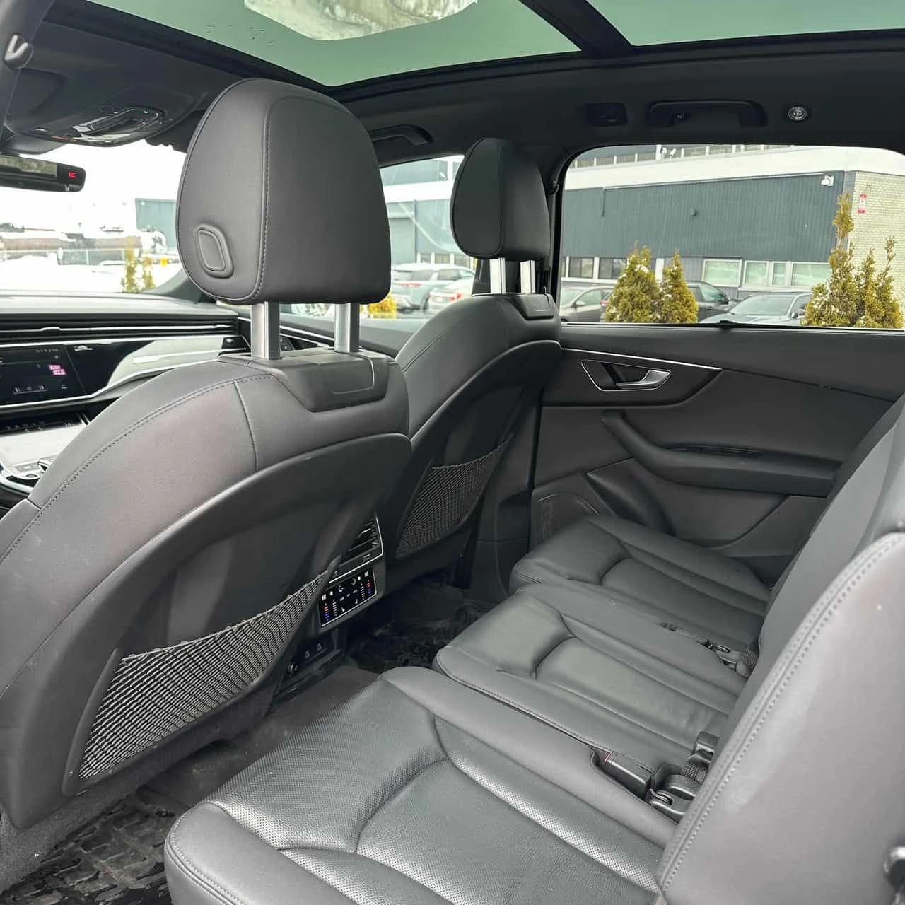 Audi Q7 Komfort  CARFAX - изображение 8