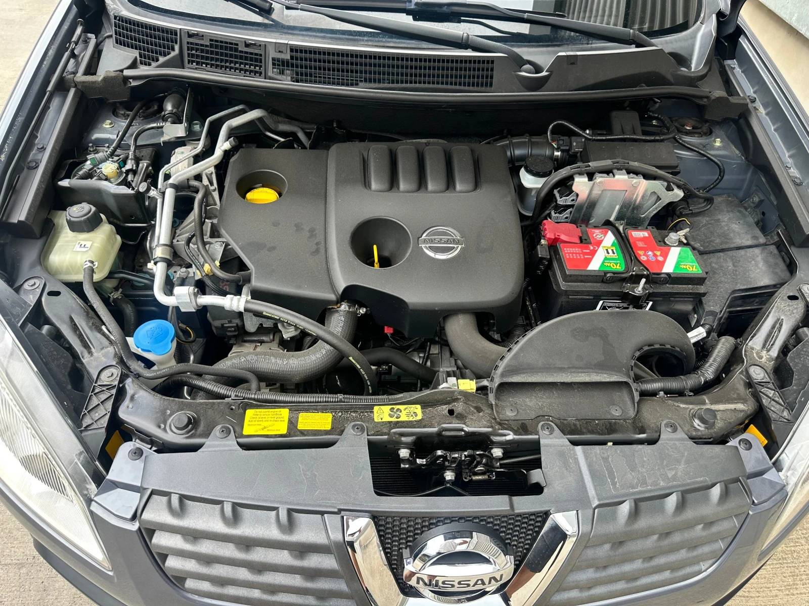 Nissan Qashqai 115000 Хил км!!!, снимка 15 - Автомобили и джипове - 53801582