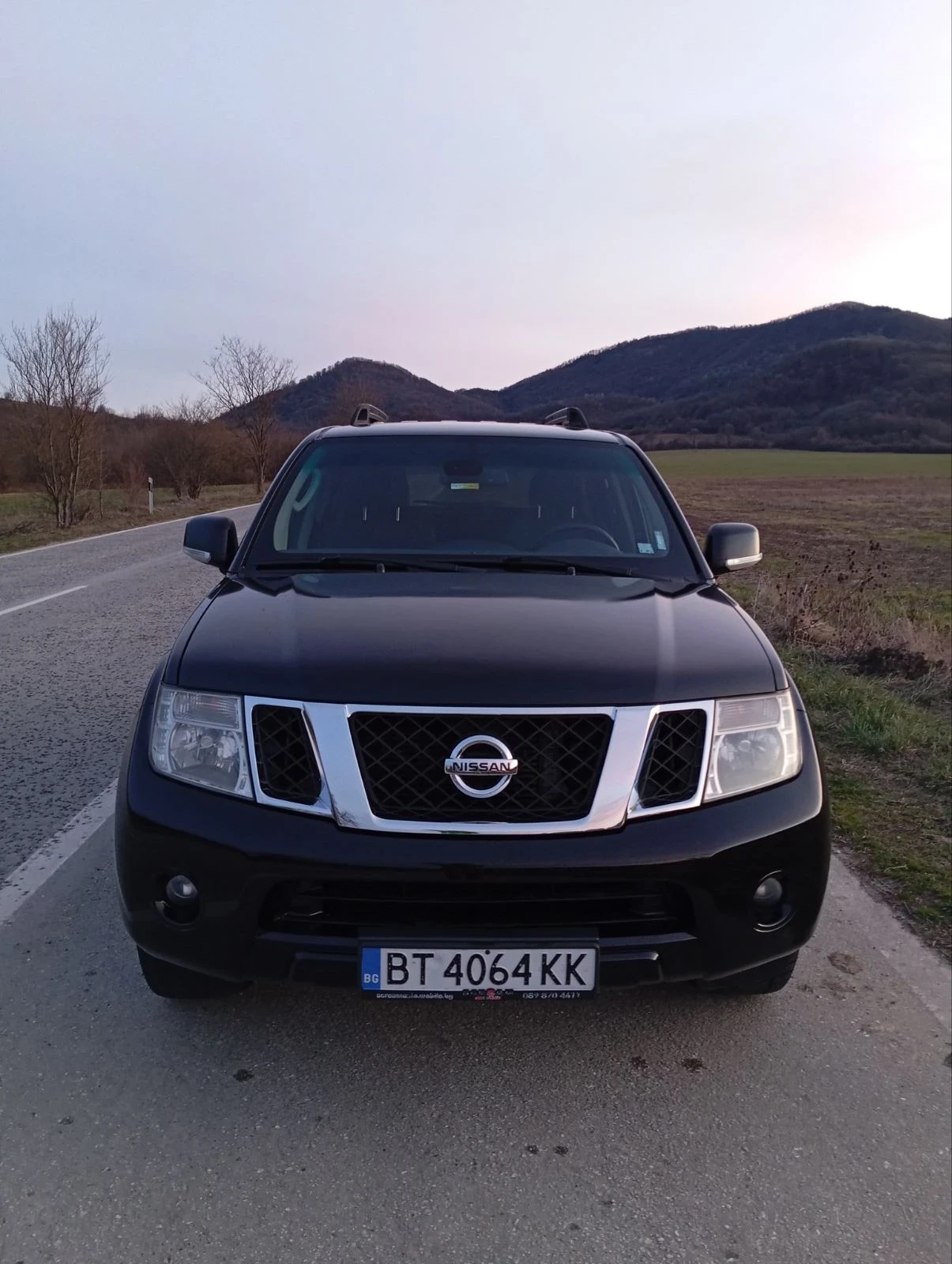 Nissan Pathfinder 2.5, снимка 4 - Автомобили и джипове - 53802531