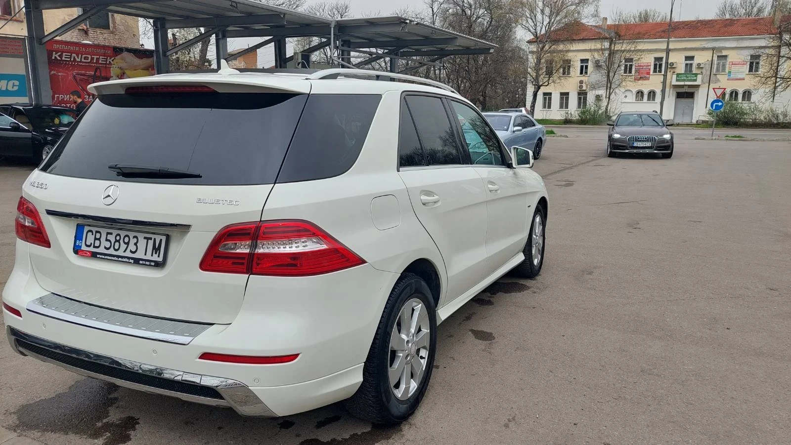 Mercedes-Benz ML 350, снимка 5 - Автомобили и джипове - 53951584