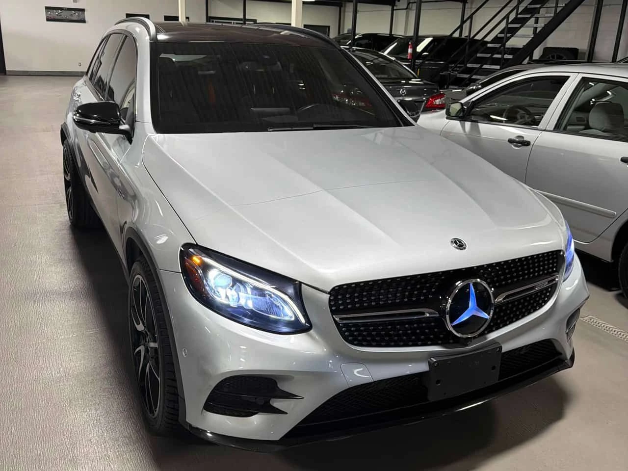 Mercedes-Benz GLC AMG 43  CARFAX, снимка 6 - Автомобили и джипове - 54236855