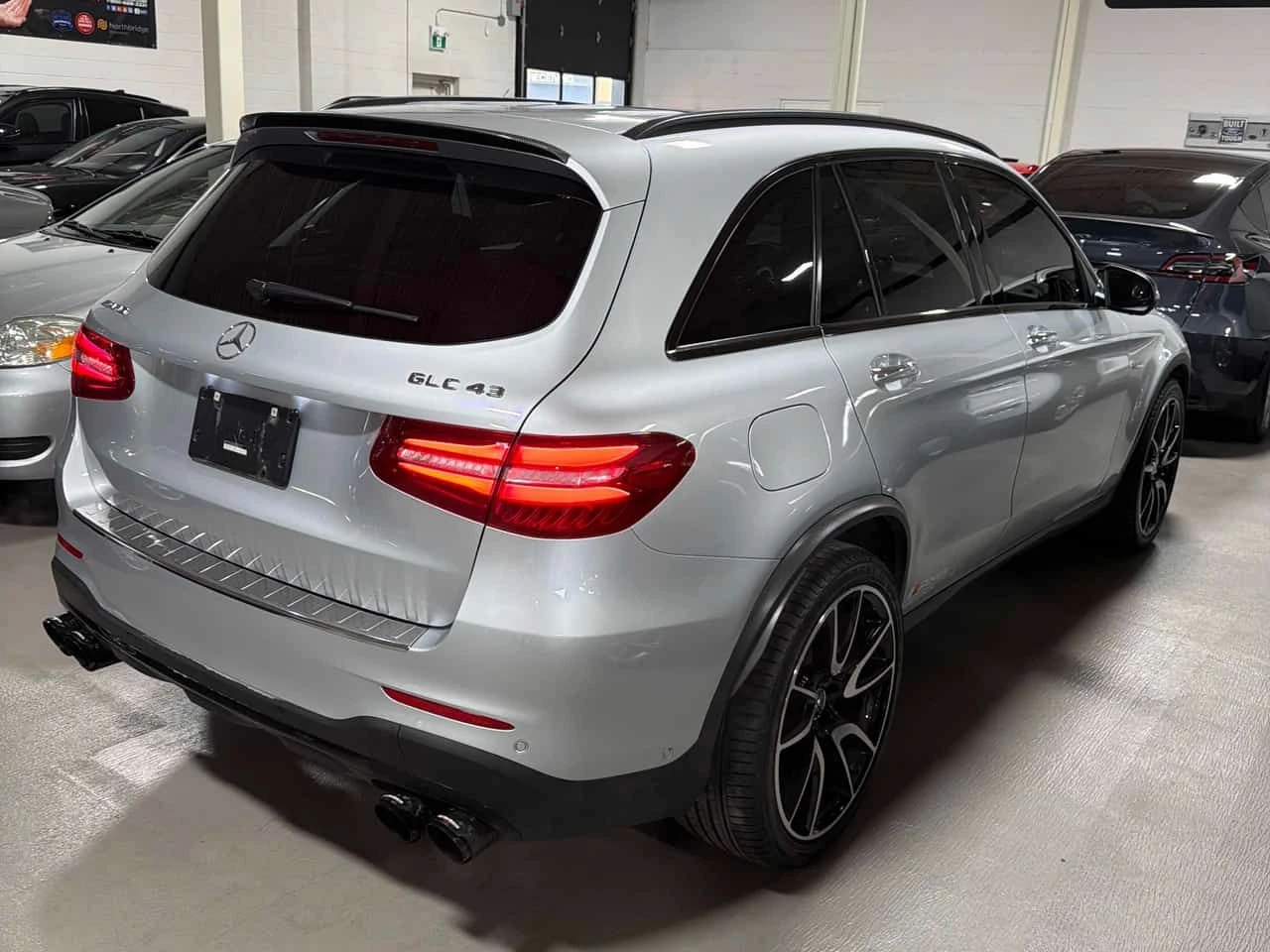 Mercedes-Benz GLC AMG 43  CARFAX, снимка 2 - Автомобили и джипове - 54236855