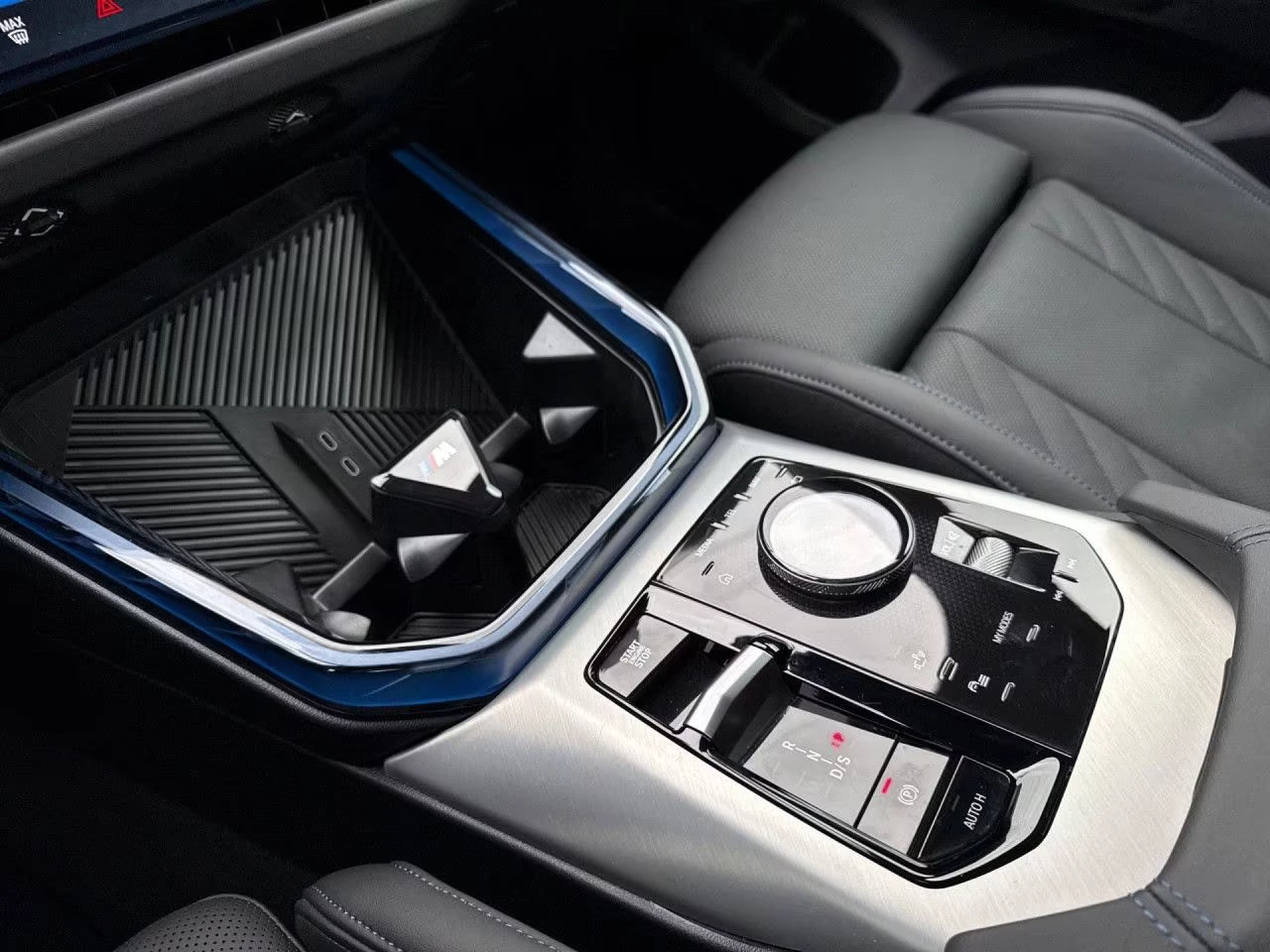 BMW X3  M50/381HP/SPORT-PRO/360/HUD/H&K/366z, снимка 13 - Автомобили и джипове - 54363927
