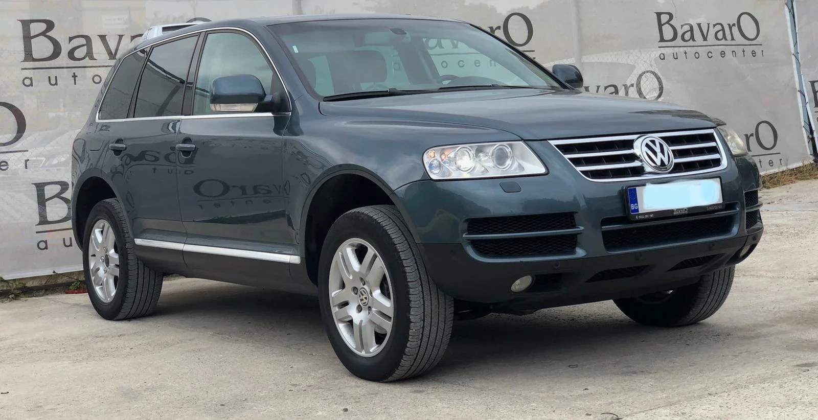 VW Touareg, снимка 4 - Автомобили и джипове - 54395420