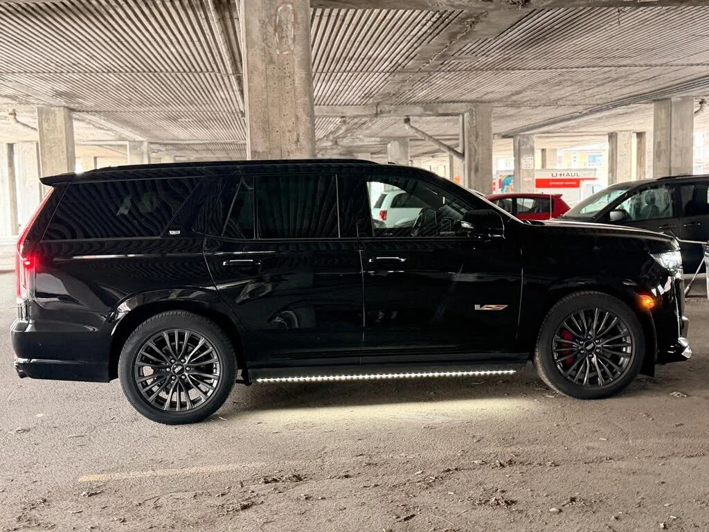 Cadillac Escalade V 4WD, снимка 3 - Автомобили и джипове - 54557282